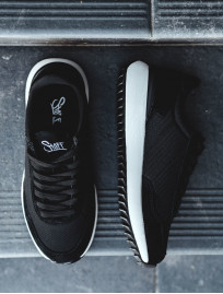 Buty Staff black