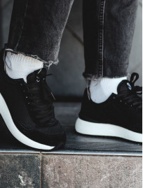 Buty Staff black