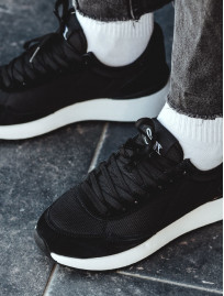 Buty Staff black
