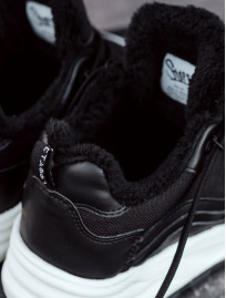 Zimowe buty Staff black (futro)
