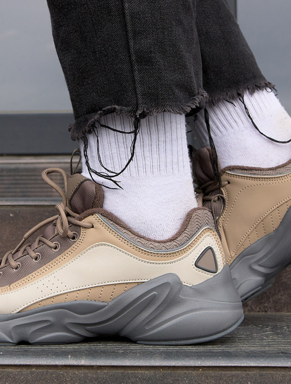 Sneakersy Staff brown