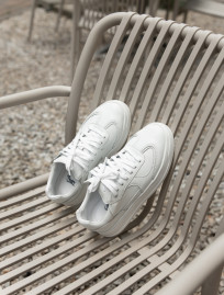 Sneakersy Staff white