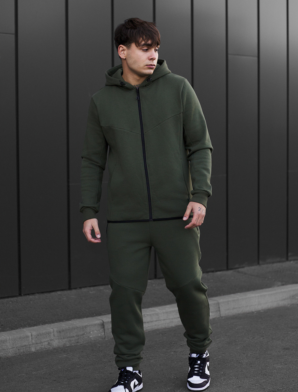 Dres Staff ni khaki fleece