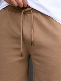 Spodenki Staff brown logo