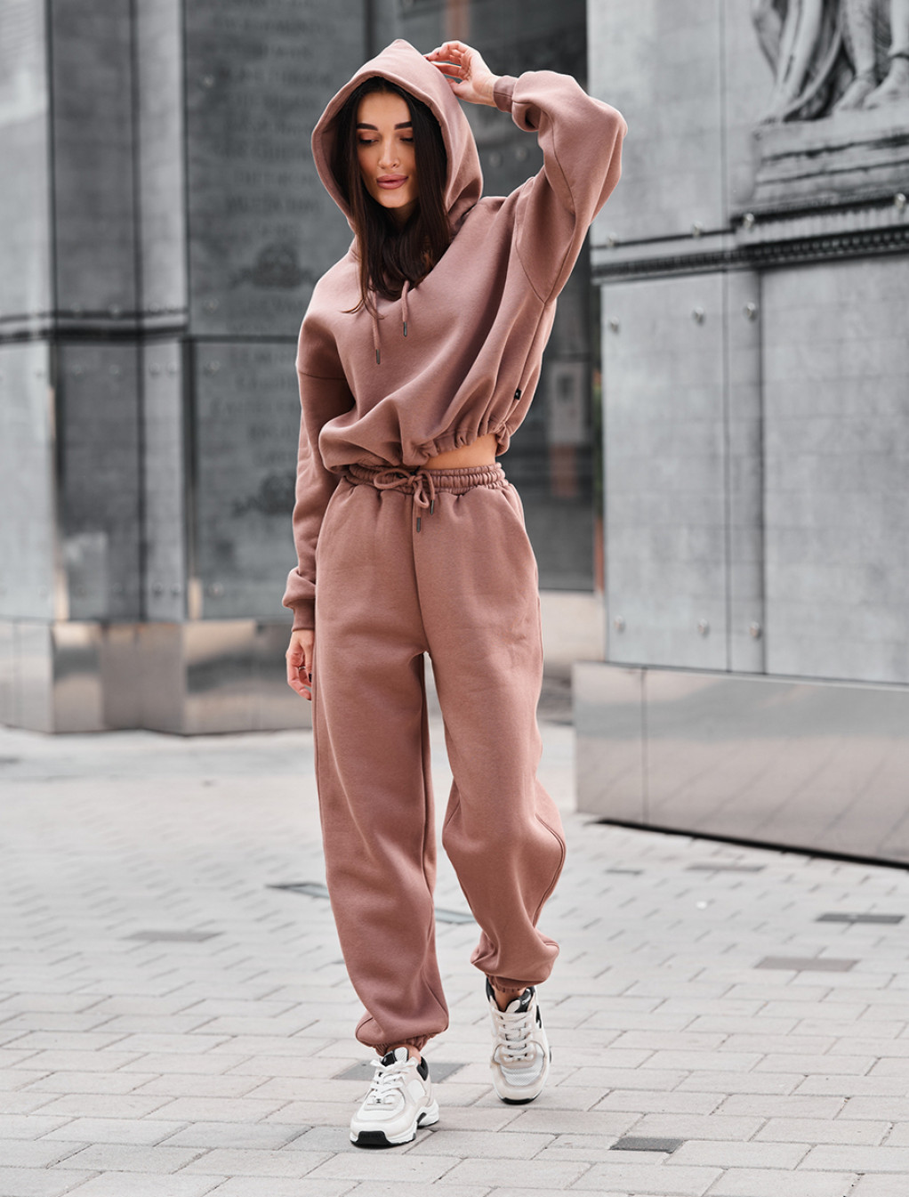 Dres Staff lic brown oversize fleece