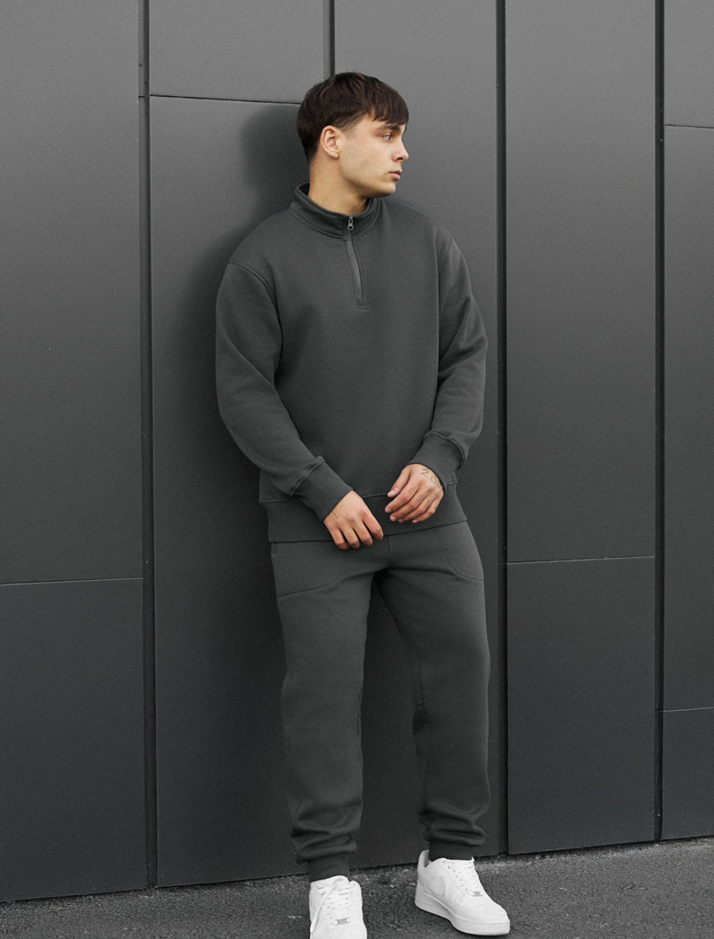 Dres Staff tap dark gray fleece