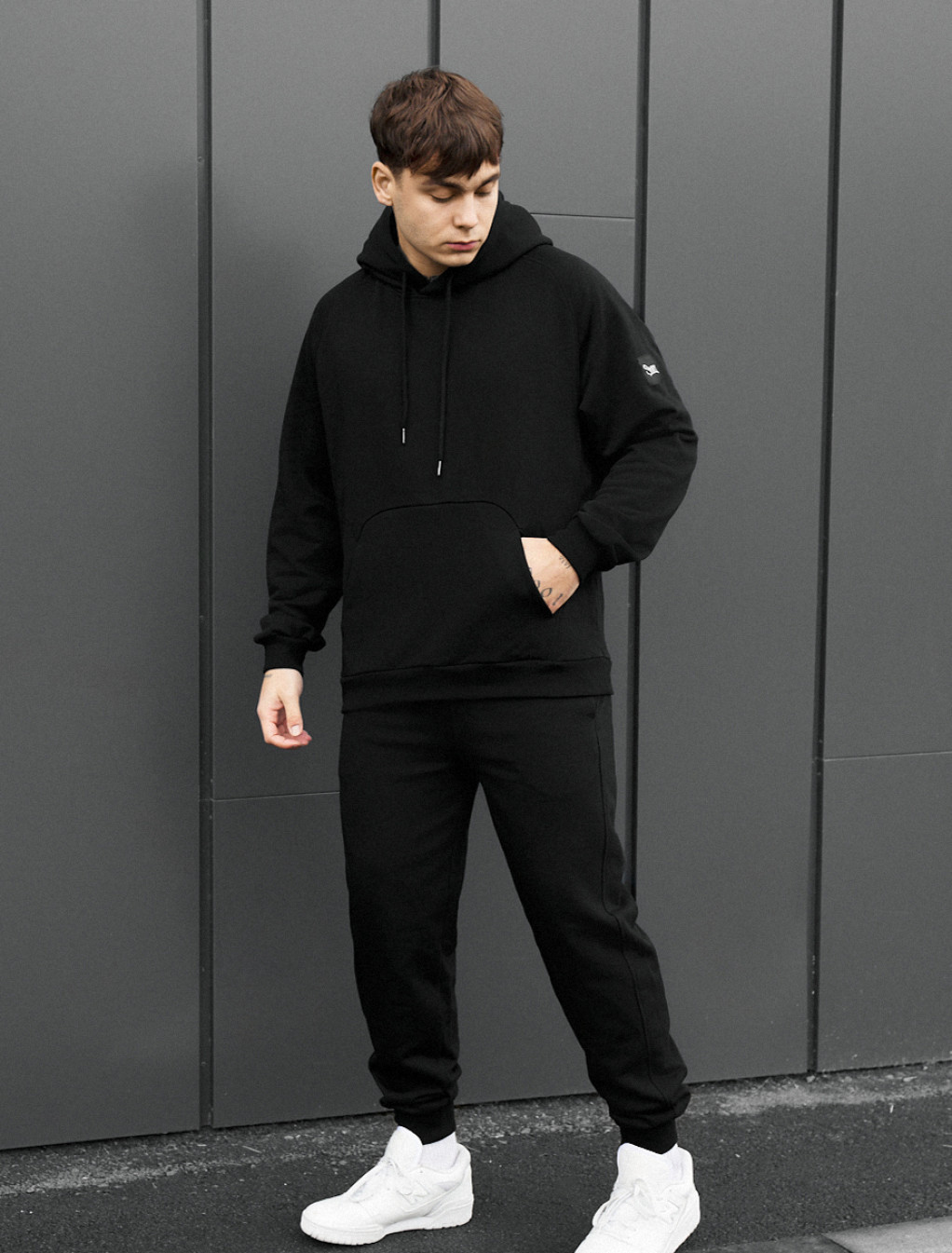 Dres Staff es black oversize