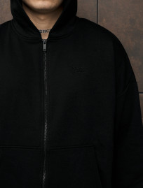Dres Staff fin zip black oversize