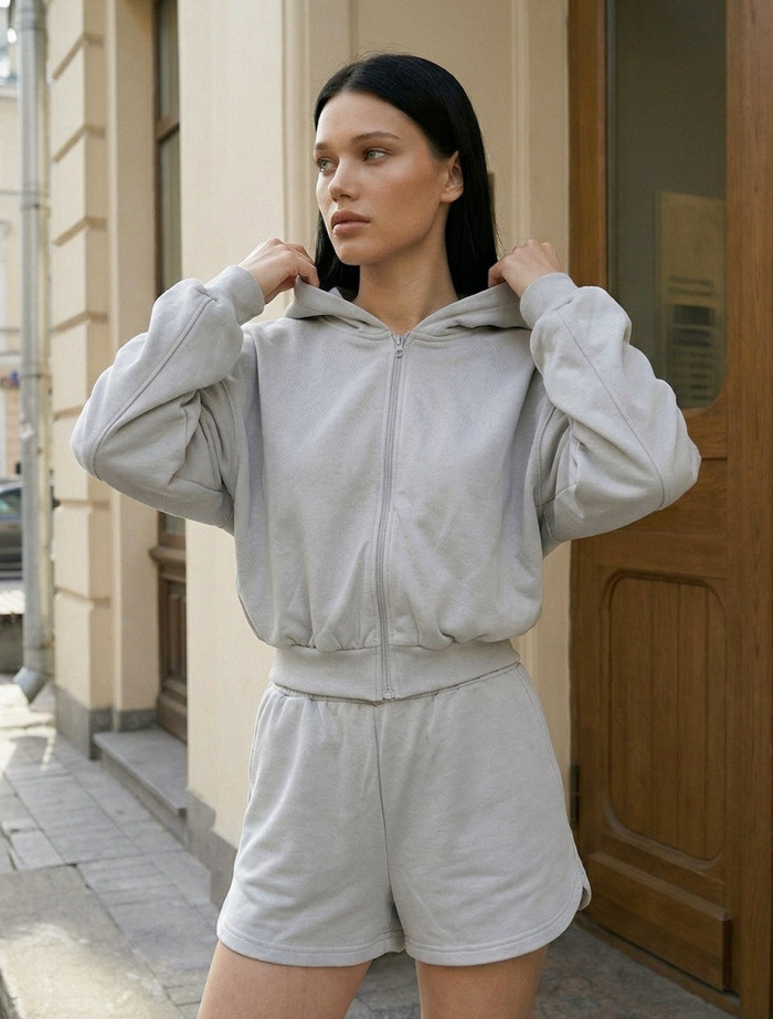 Komplet bluza + spodenki Staff fiz light gray