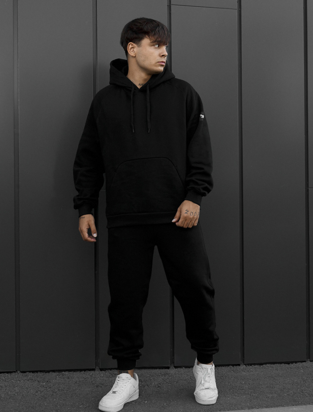 Dres Staff es black oversize