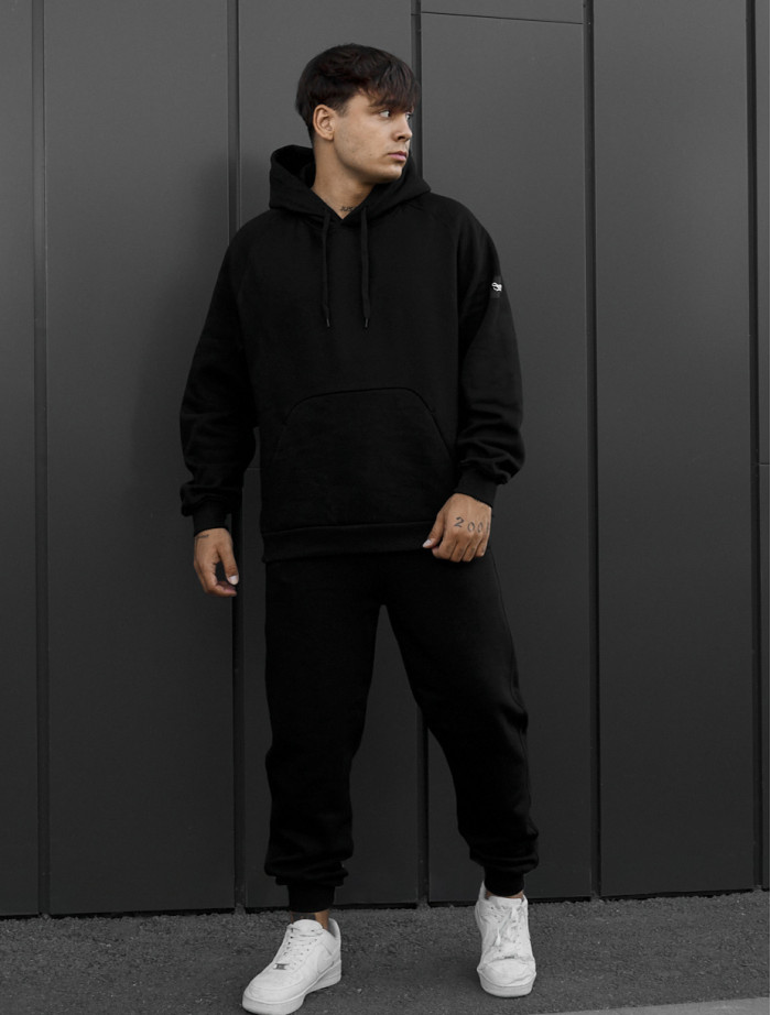 Dres Staff es black oversize