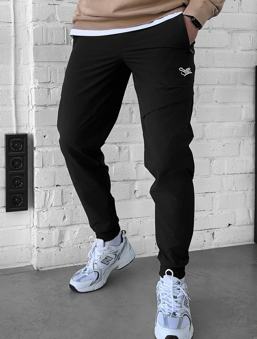 Joggery Staff spandex di black