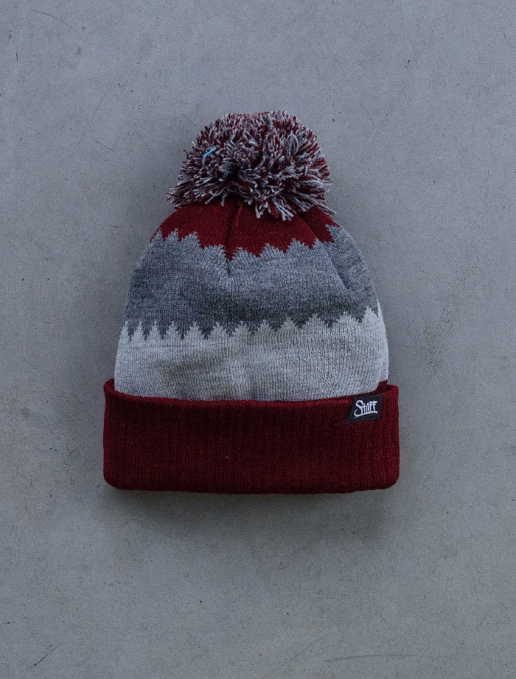 Czapka zimowa Staff gray & bordo pattern