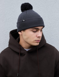 Czapka Staff dark gray pompon