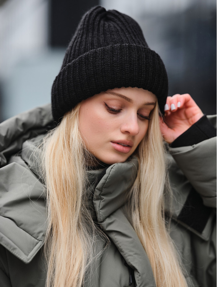 Czapka damska Staff 17 black