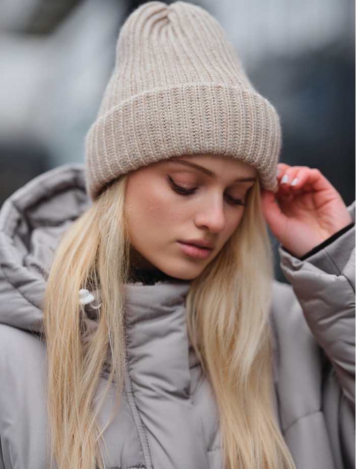 Czapka damska Staff 17 beige