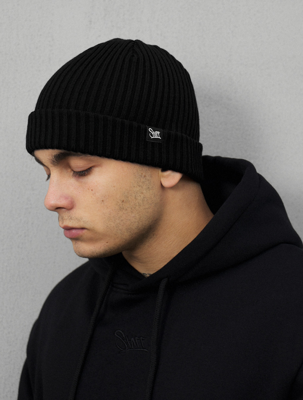 Czapka Staff 8 black