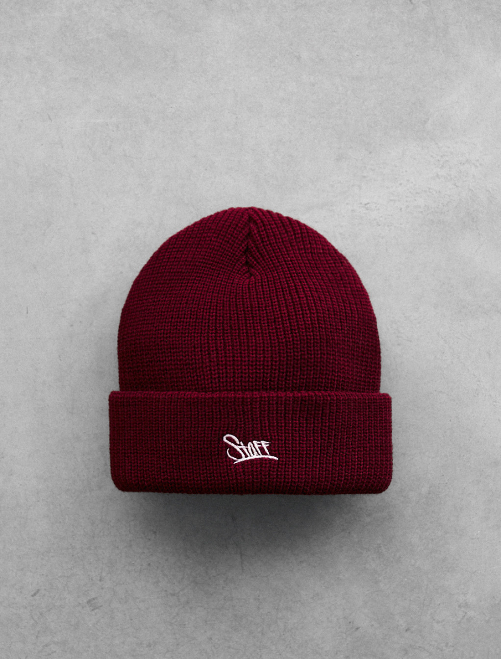 Czapka Staff 12 logo bordo