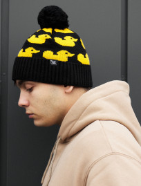 Czapka Staff duck pompon