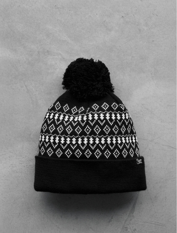 Czapka Staff black & white pattern pompon