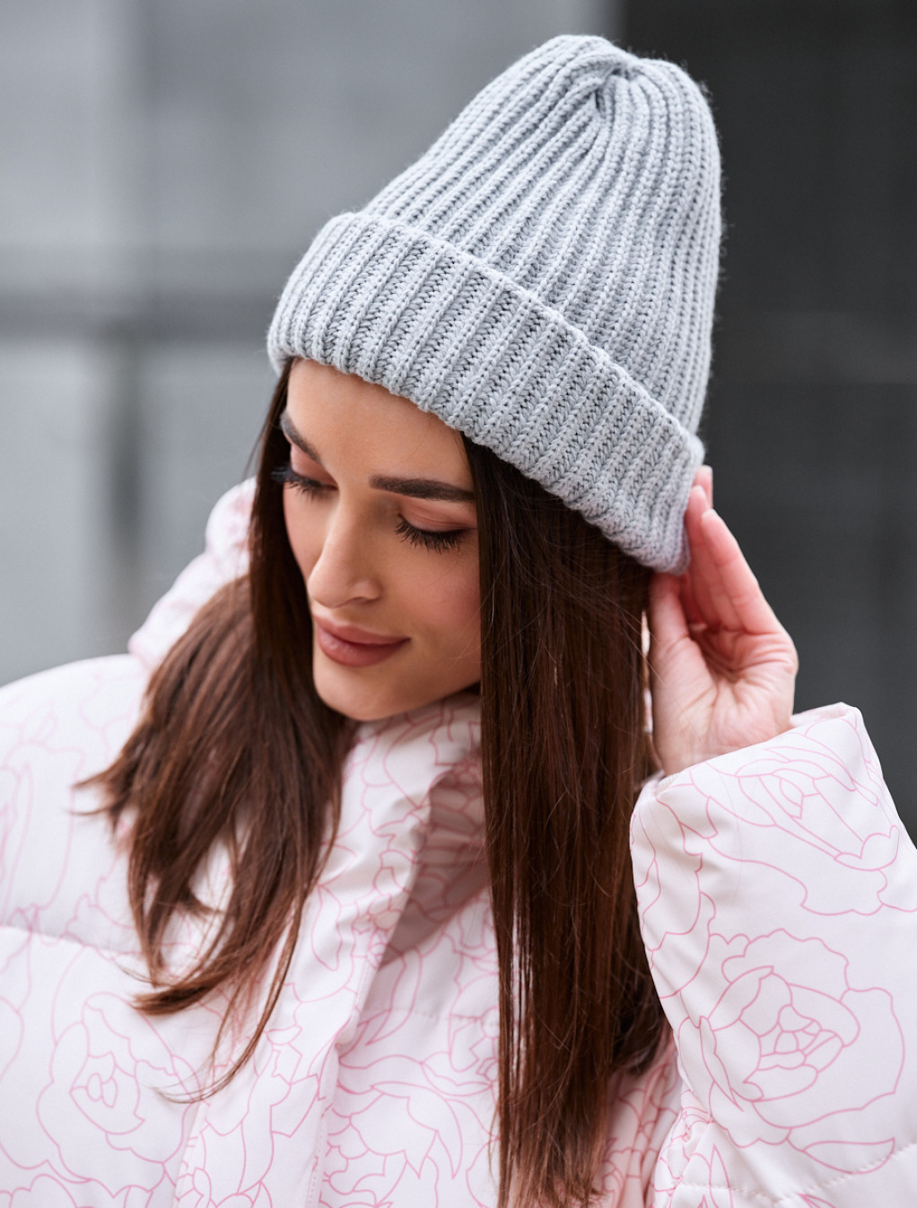 Czapka Staff 4 light gray