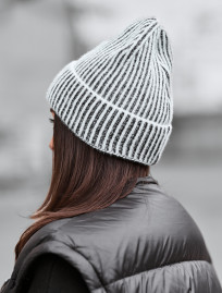 Czapka Staff 17 white & black