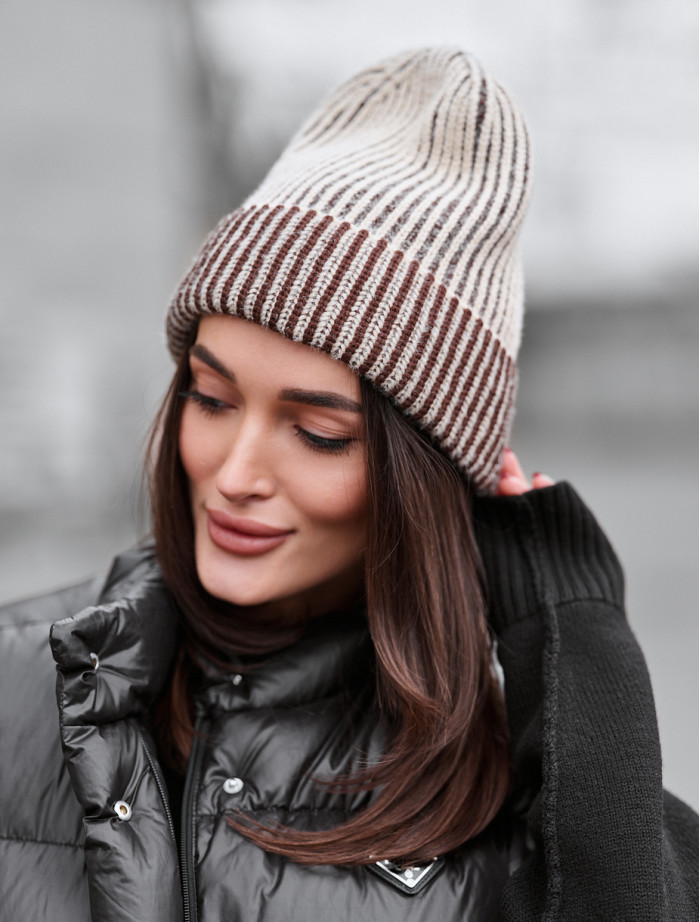 Czapka Staff 18 brown & beige