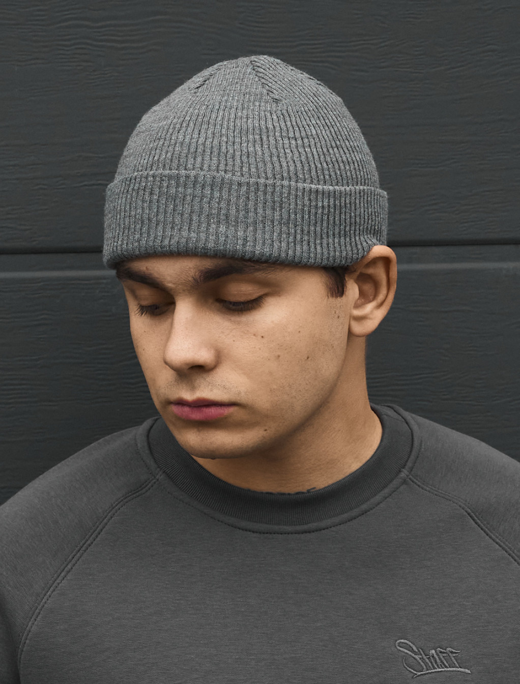 Czapka Staff 3 gray