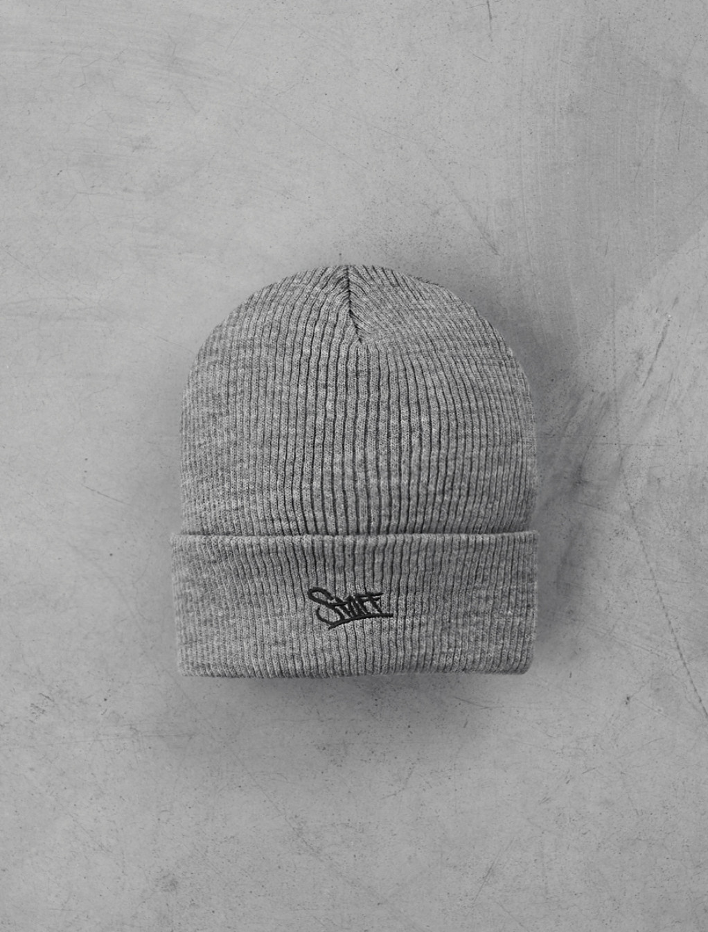 Czapka Staff 6 gray logo