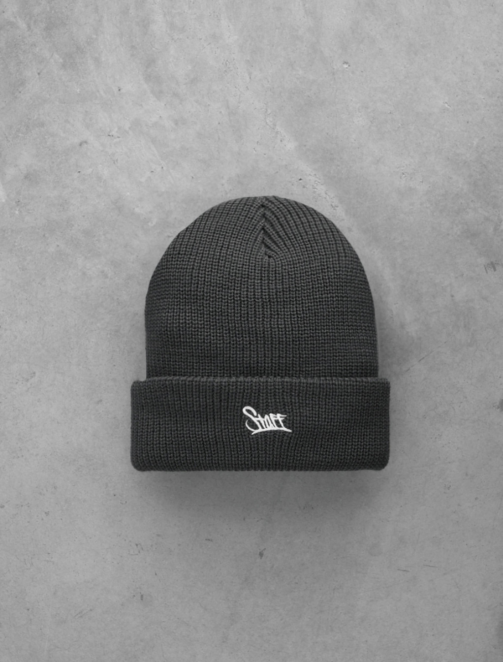 Czapka Staff 12 logo dark gray
