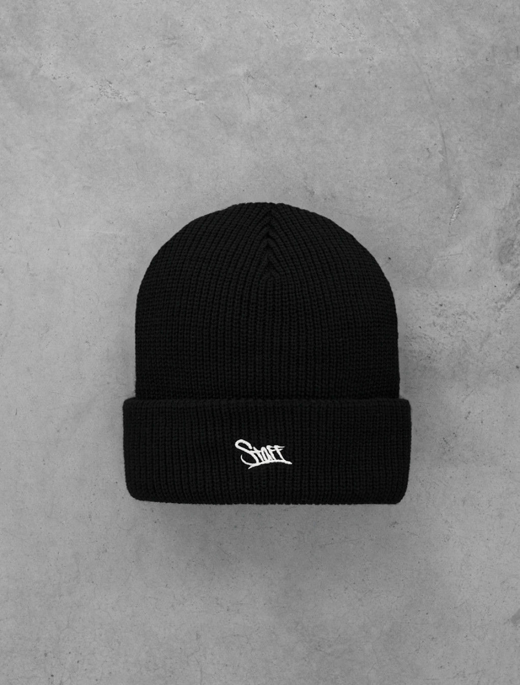 Czapka Staff 17 logo black