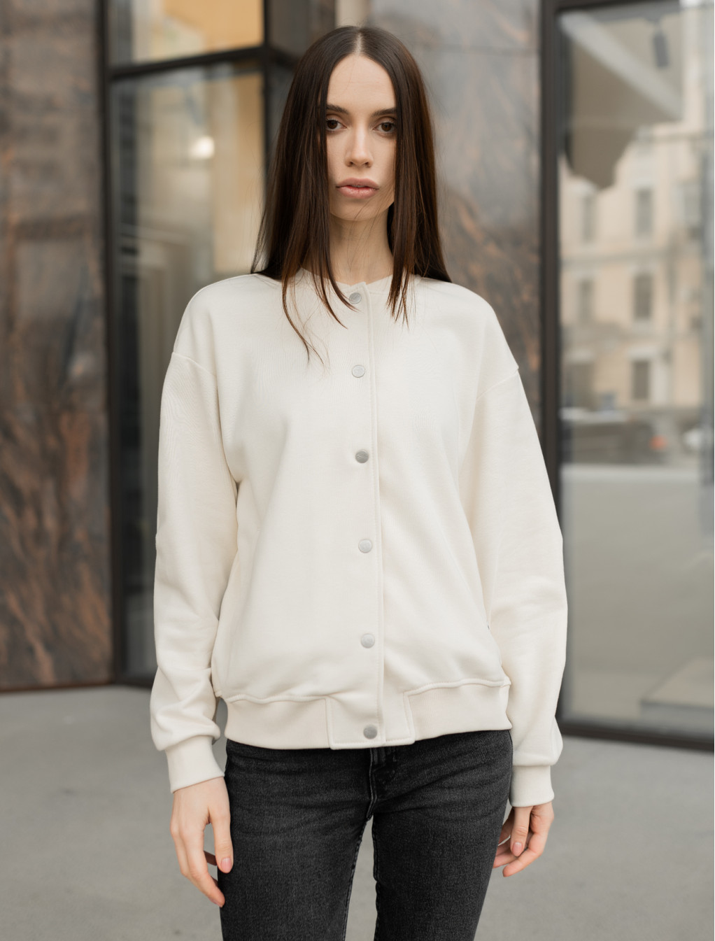 Damska bomberka dzianinowa Staff beige