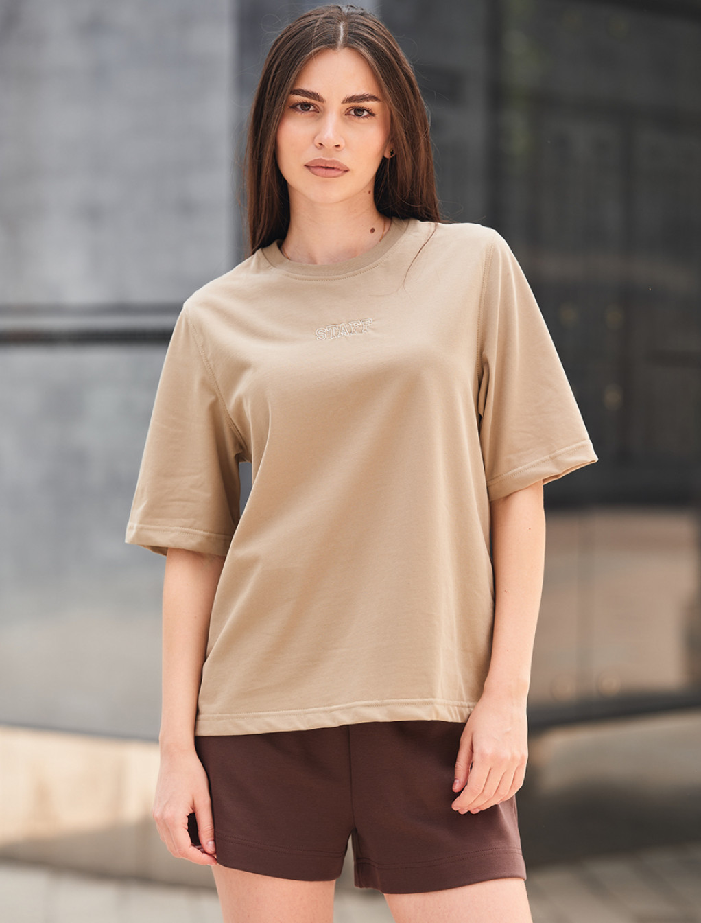 Koszulka Staff is logo olive beige