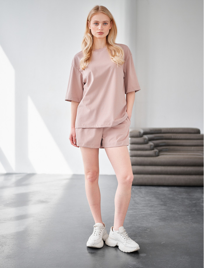 Komplet koszulka + spodenki Staff me beige oversize