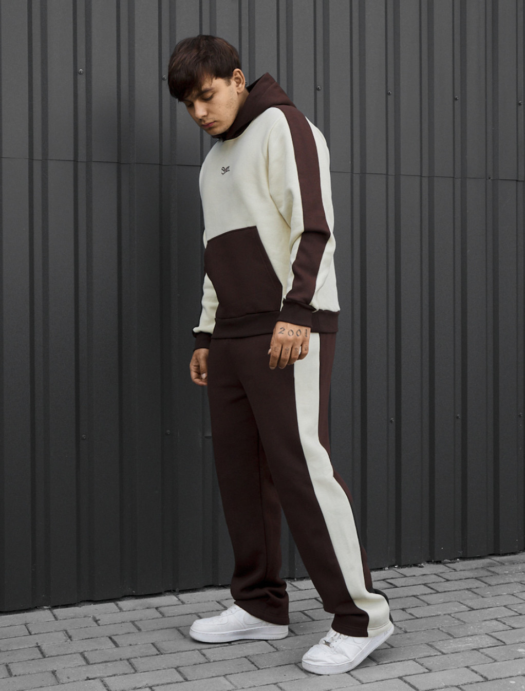 Dres Staff cor dark brown & milk fleece