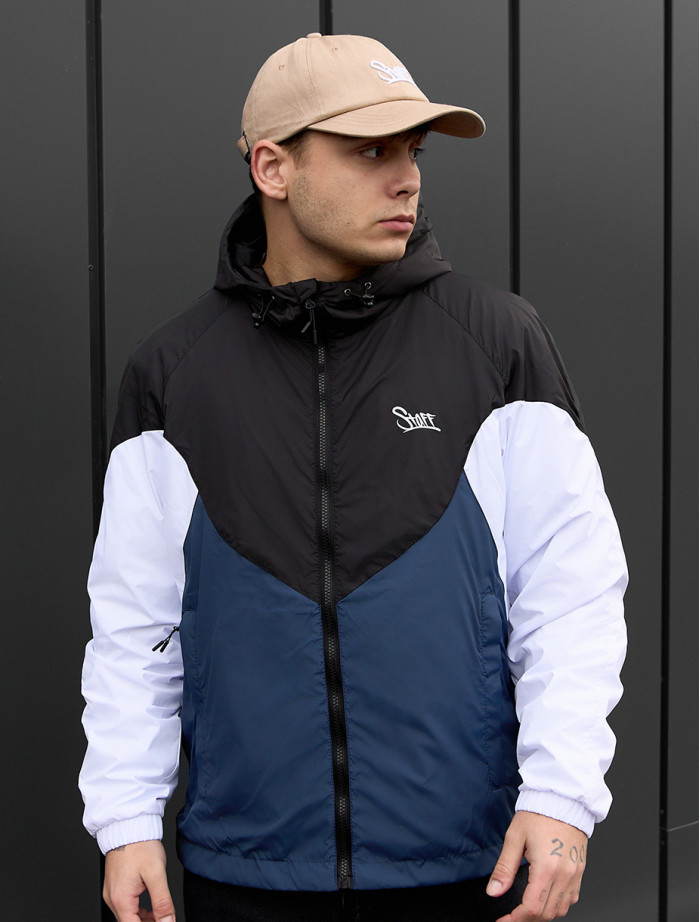 Wiatrówka Staff qady logo