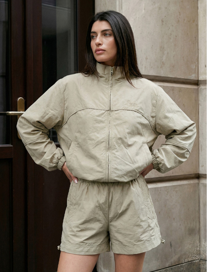 Komplet wiatrówka + spodenki Staff sum logo gray olive