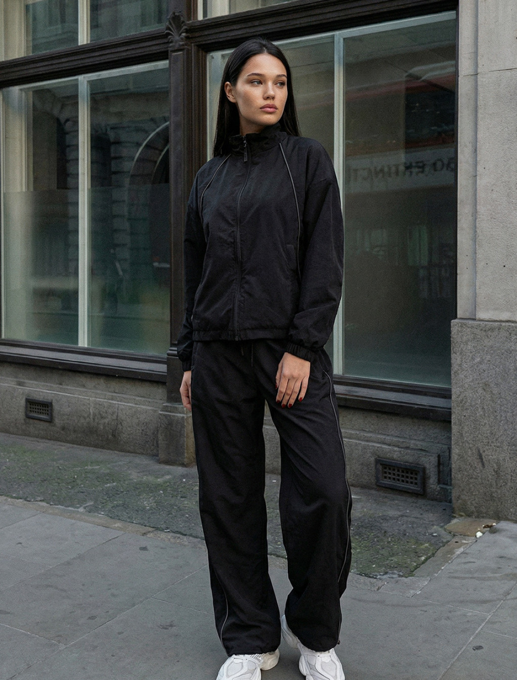 Dres Staff cov black