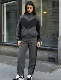 Dres Staff vs dark gray & black