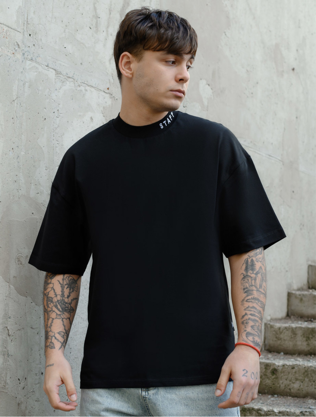 Koszulka Staff logo neck oversize