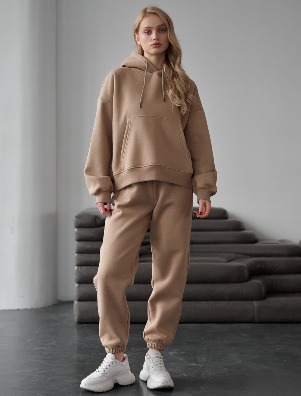 Damski dres Staff co brown oversize fleece