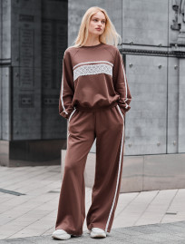Dres Staff sel brown oversize