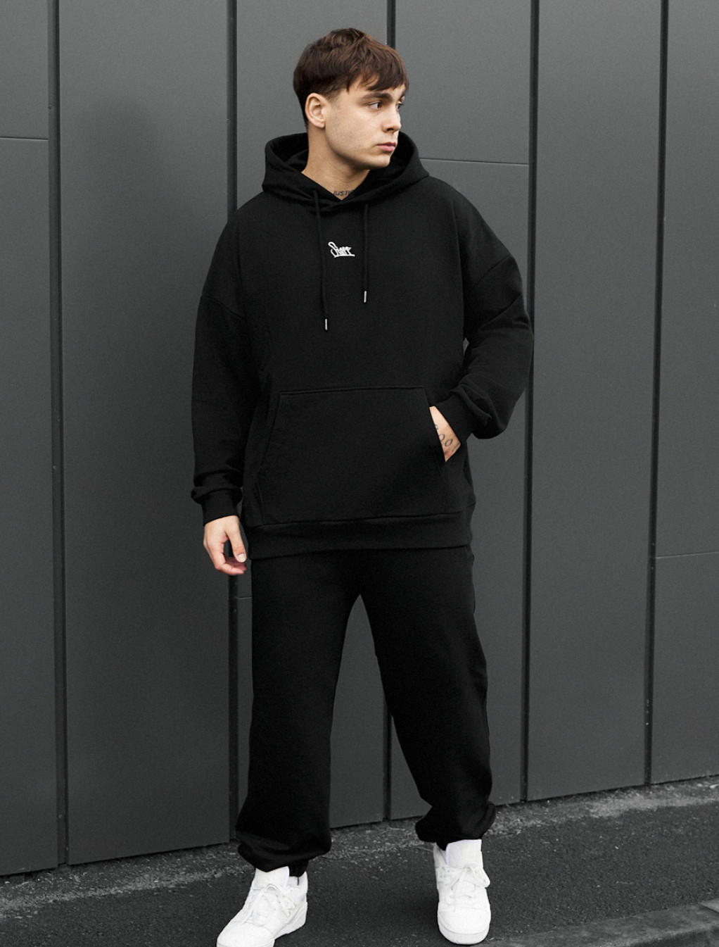 Dres Staff sei logo black oversize