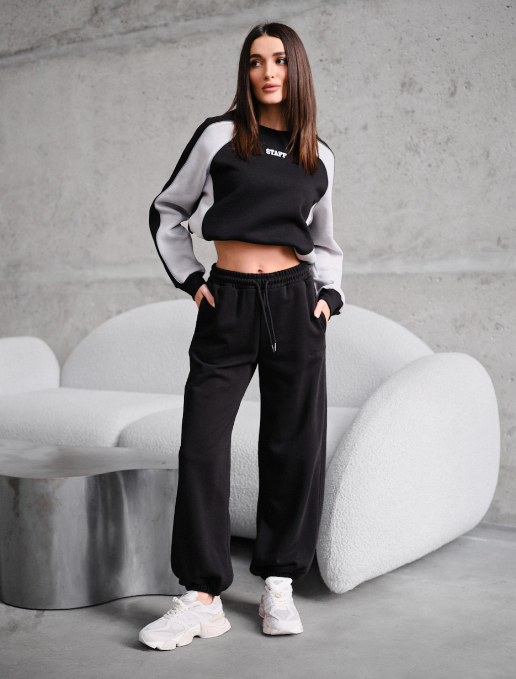 Spodnie dresowe Staff mol black