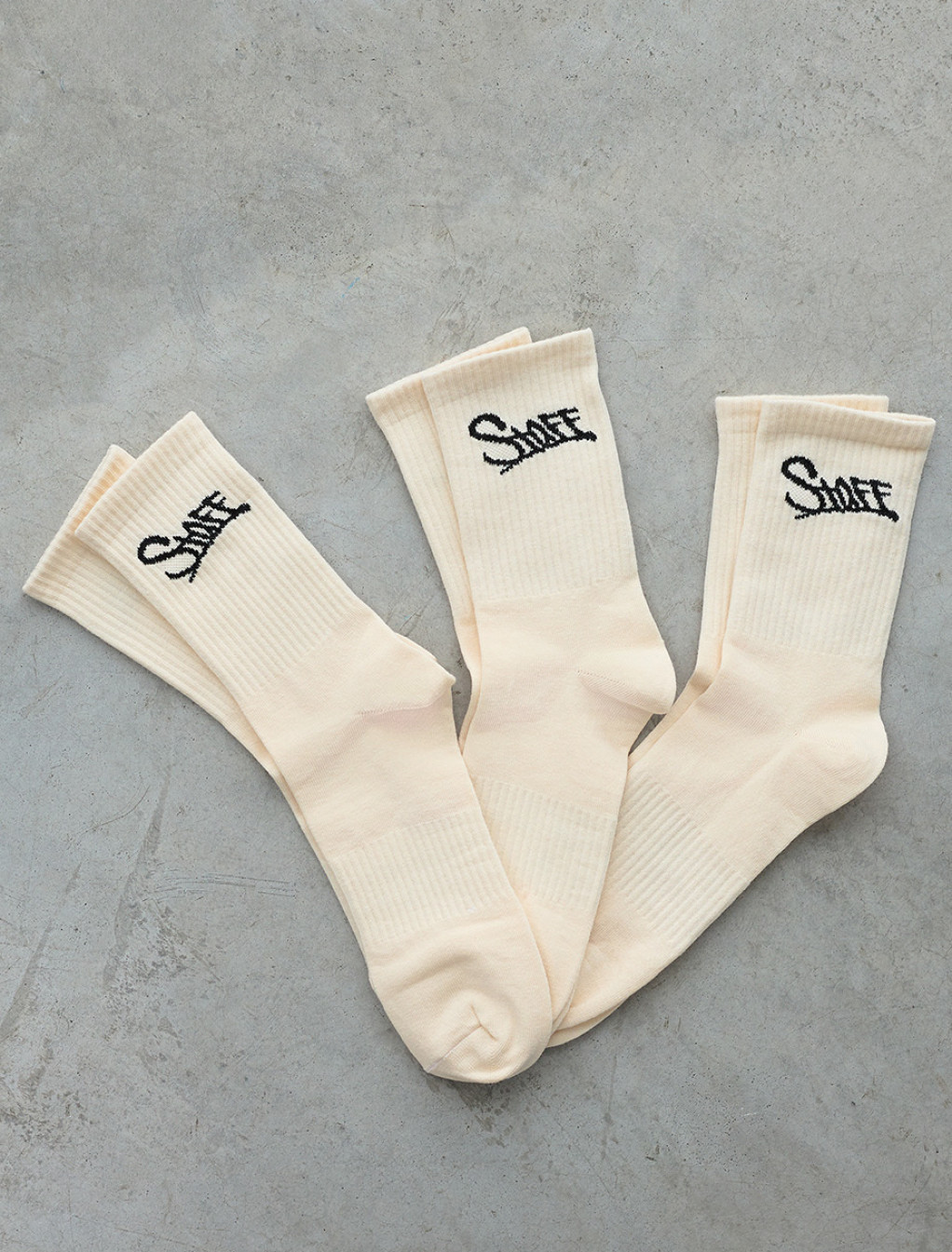 Skarpety Staff beige logo long trzy pary (r.43-46)