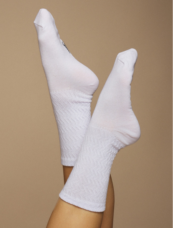 Skarpety Staff logo white