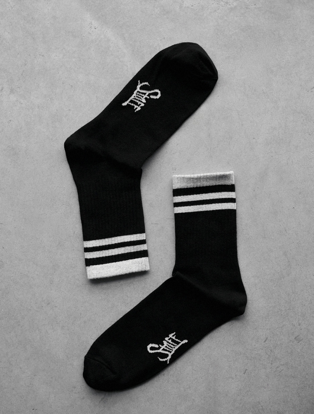 Skarpety Staff logo black & gray