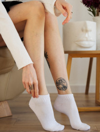 Skarpety Staff white logo