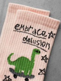 Skarpety Staff embrace delusion