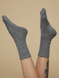 Skarpety Staff light gray/gray/black logo (trzy pary) (r.36-38)